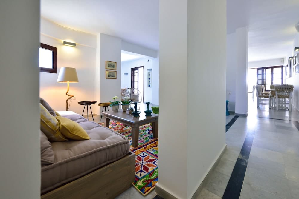 Lobi dinlenme salonu