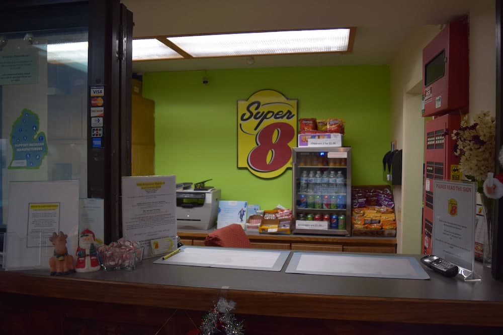 Giriş/çıkış büfesi