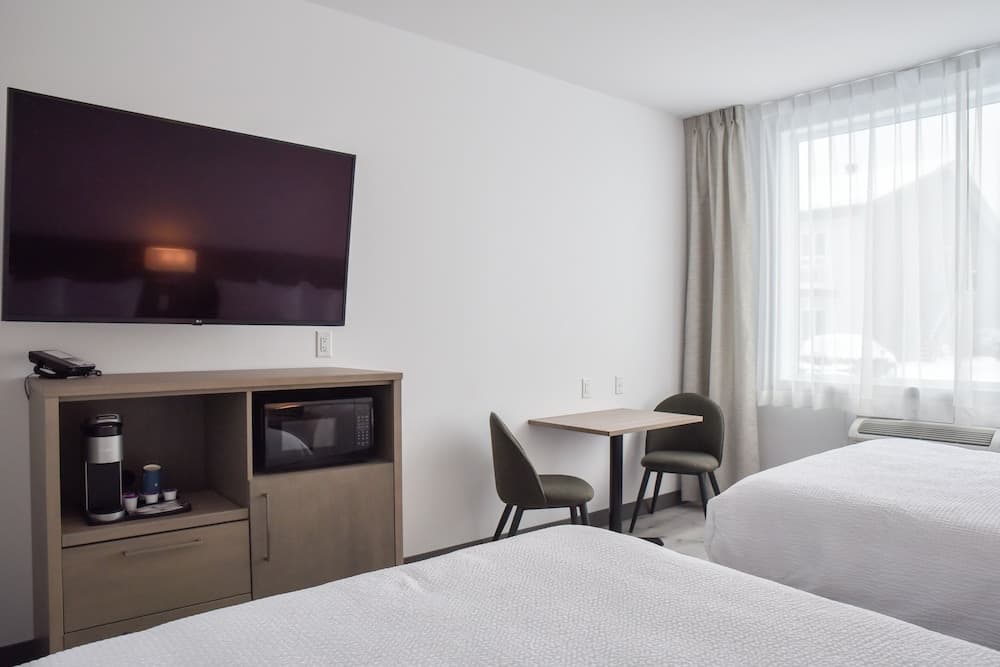 Repotel Levis