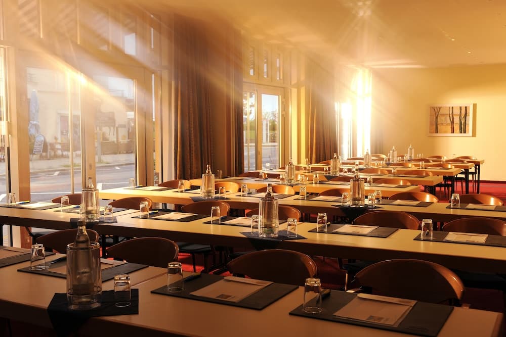 Toplantı salonu/imkânları