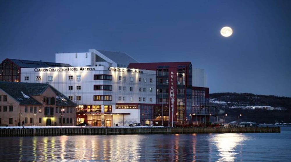 Home Hotel Arcticus