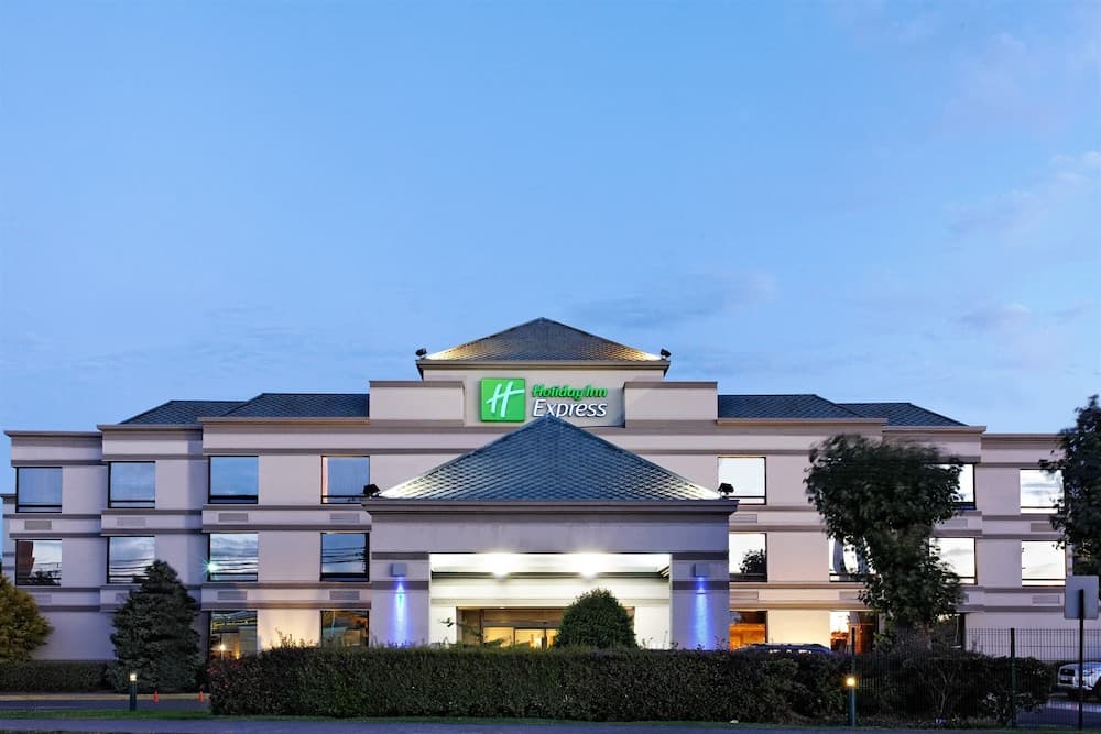 Holiday Inn Express Concepcion by IHG