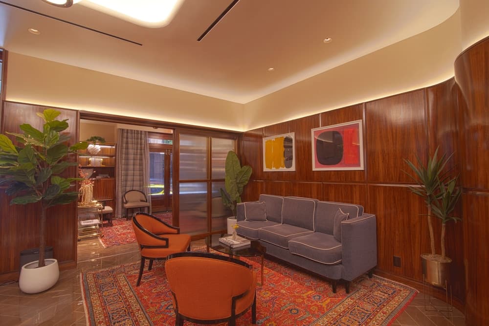 The Iroquois New York