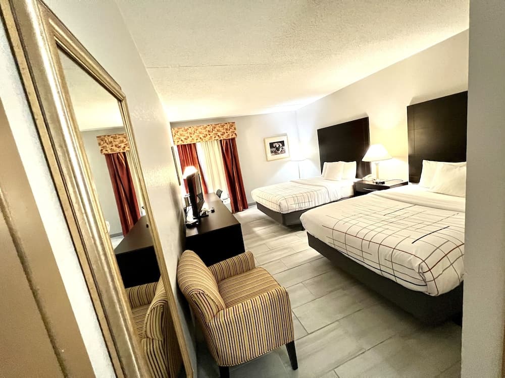 La Quinta Inn & Suites by Wyndham Salina