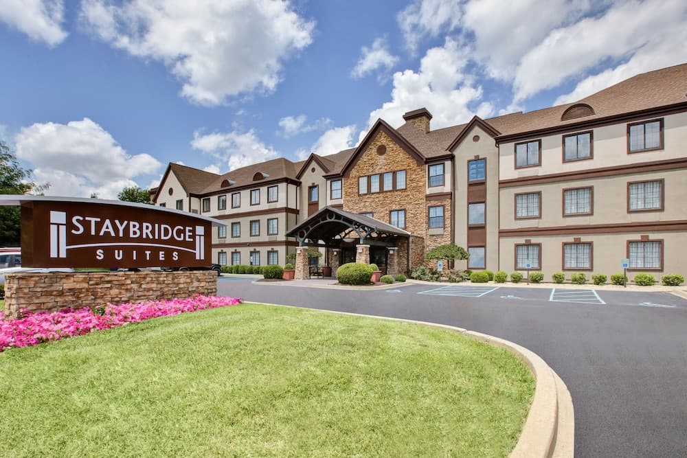 Staybridge Suites - Louisville - East by IHG