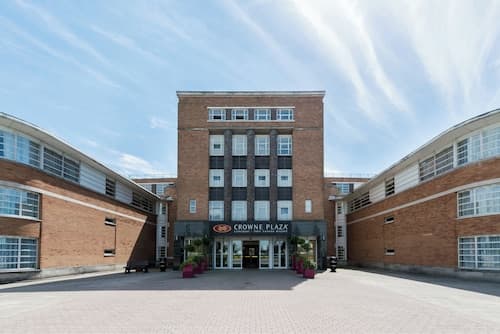 Crowne Plaza Liverpool - John Lennon Airport by IHG