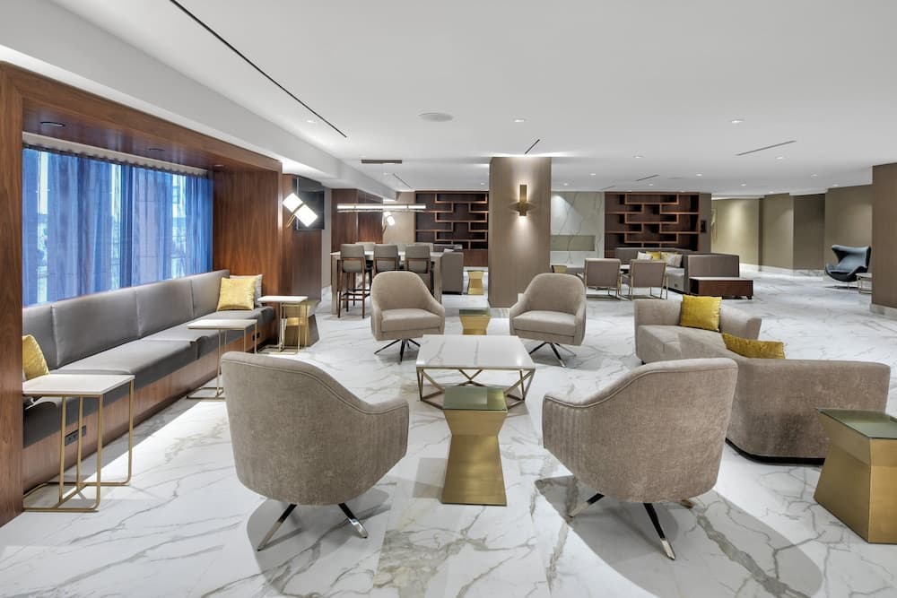 Crowne Plaza Toronto Airport by IHG