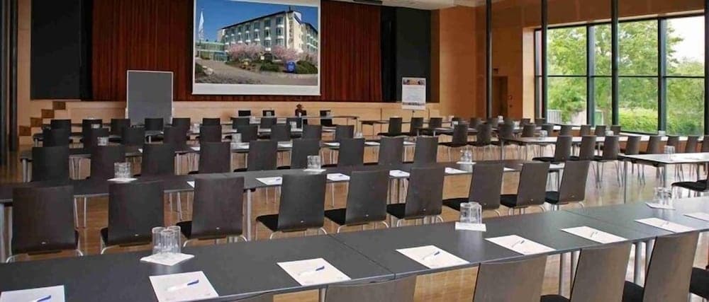 Toplantı salonu/imkânları