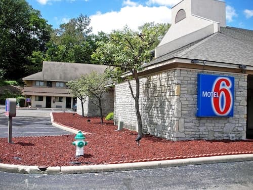 Motel 6 Dayton, OH - Englewood