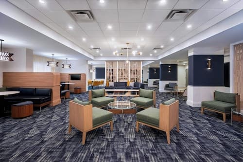 Courtyard by Marriott Toronto Airport