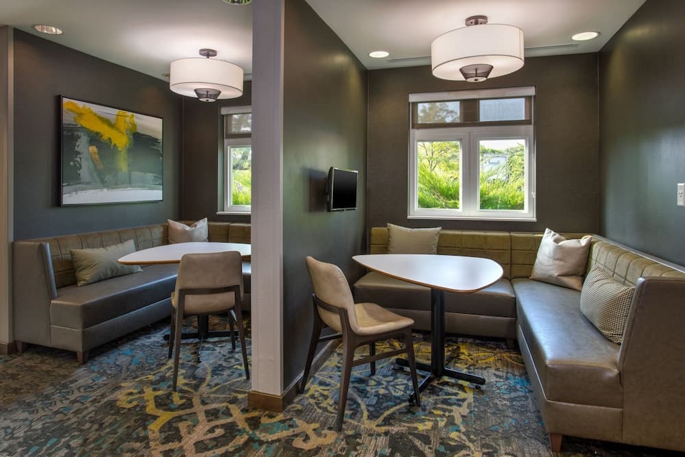 Lobi dinlenme salonu