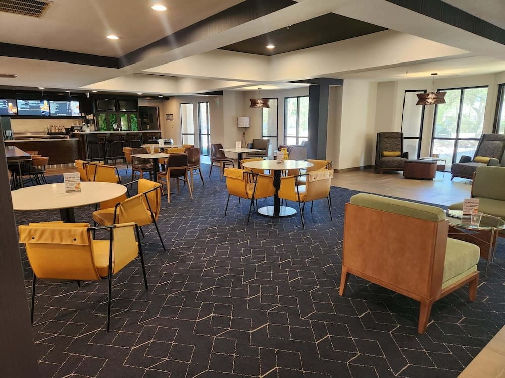 Lobi dinlenme salonu