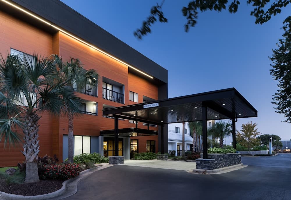 Courtyard by Marriott Pensacola