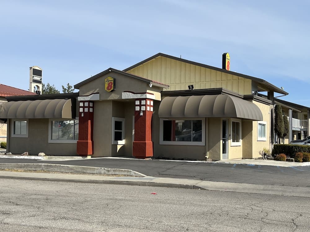 Super 8 by Wyndham Red Bluff