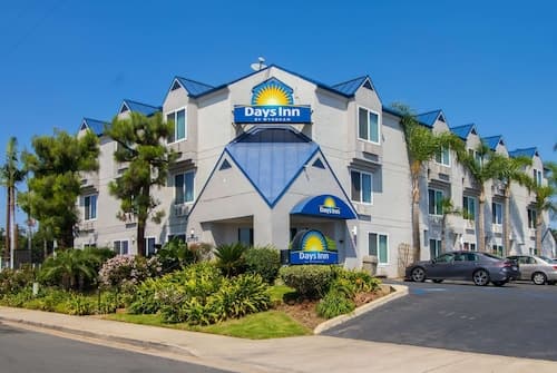 Days Inn by Wyndham Carlsbad