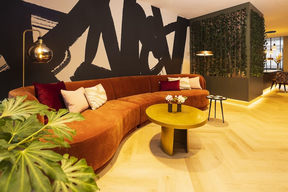 Lobi dinlenme salonu