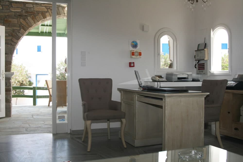 Giriş/çıkış büfesi