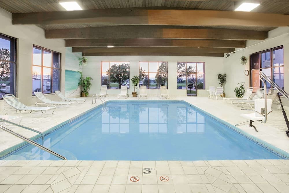 Baymont by Wyndham Janesville