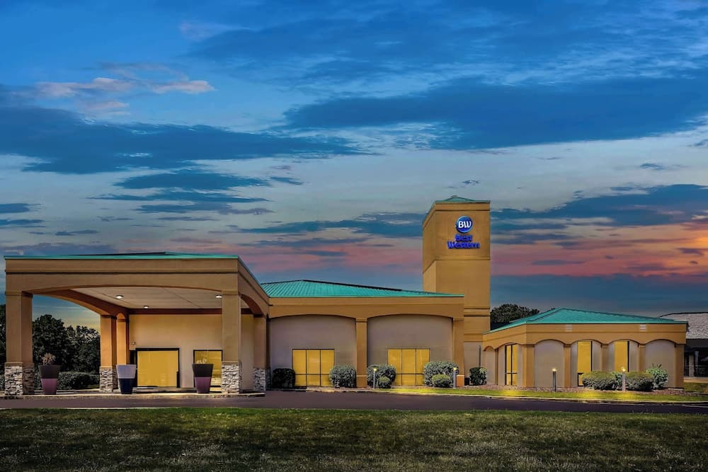 Best Western Executive Suites
