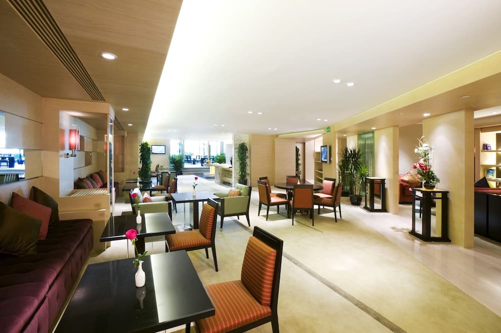 Lobi dinlenme salonu