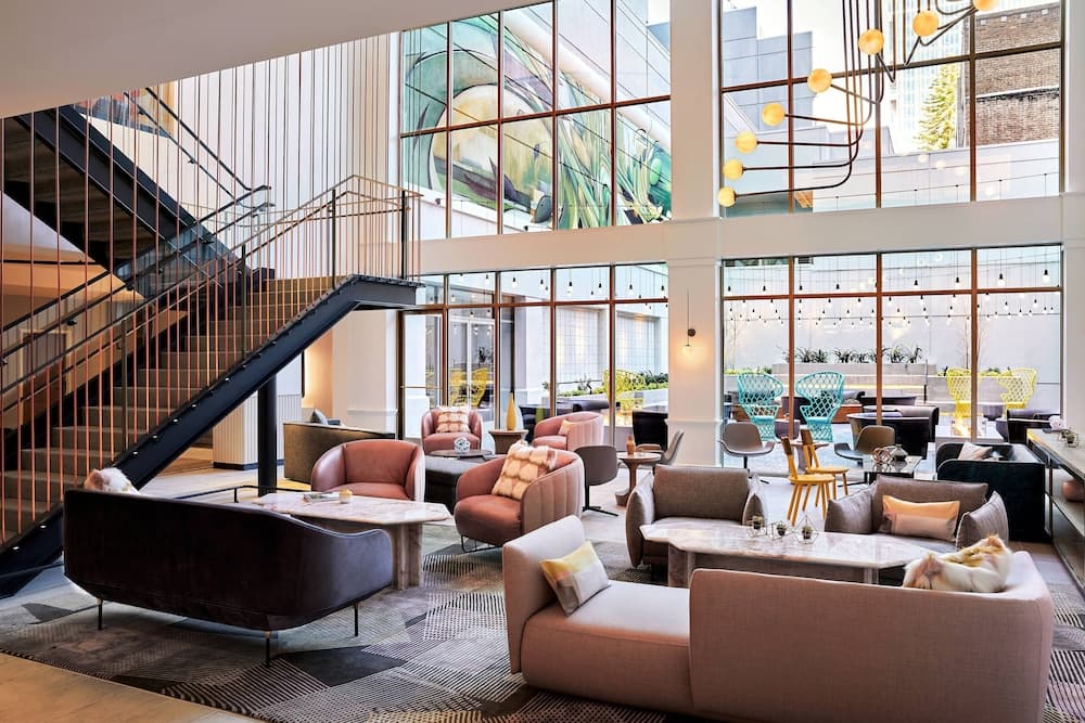 Lobi dinlenme salonu