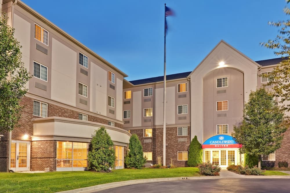Candlewood Suites Indianapolis by IHG