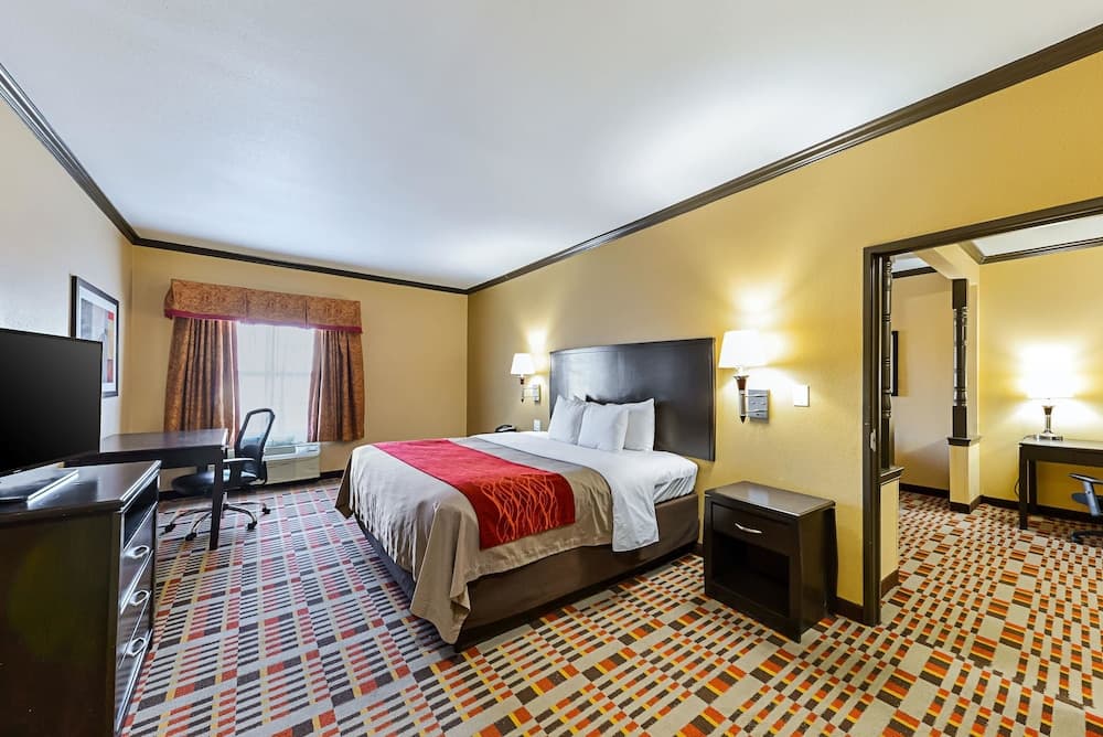 Quality Inn & Suites