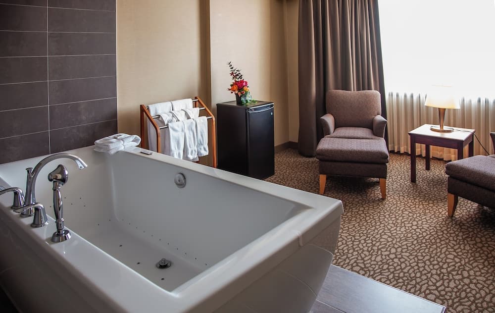 Edmonton Hotel and Convention Centre