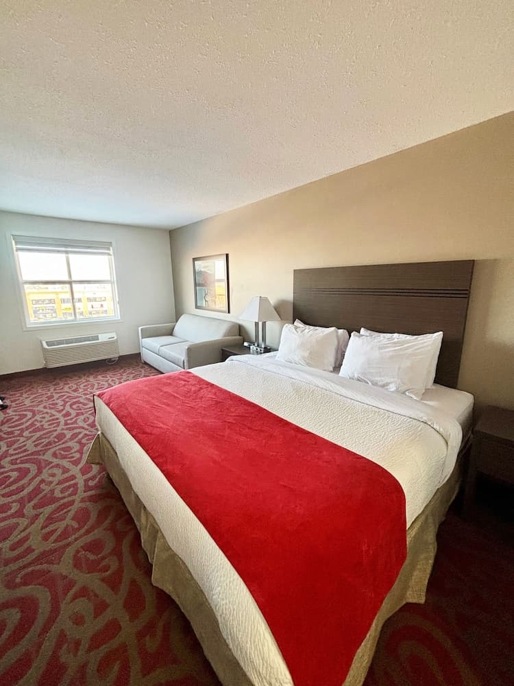 Ramada by Wyndham Sherwood Park