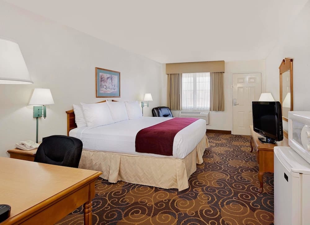 Days Inn by Wyndham San Angelo