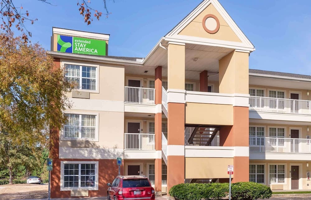 Extended Stay America Select Suites Raleigh RDU Airport