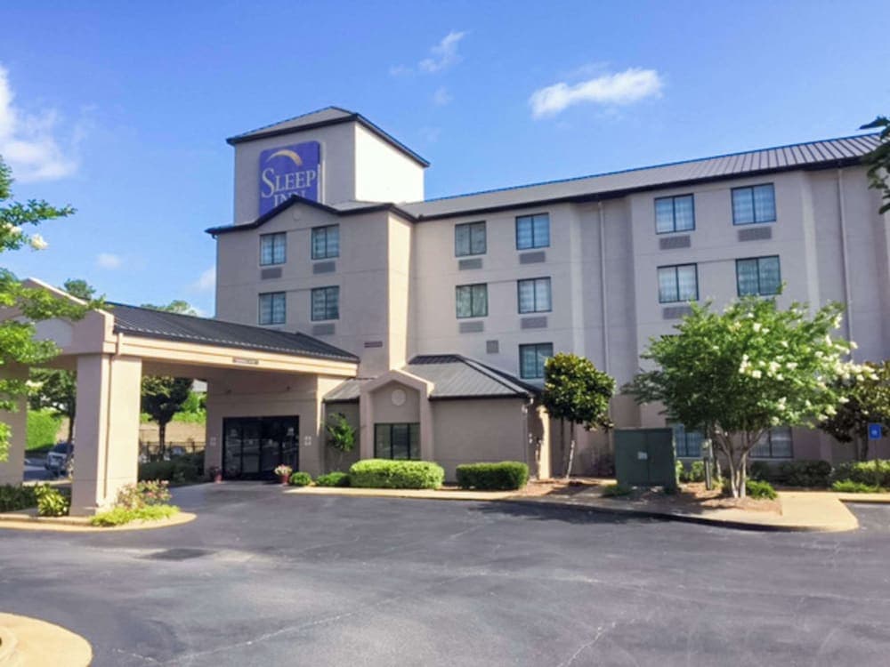 Sleep Inn & Suites Columbus - State University Area