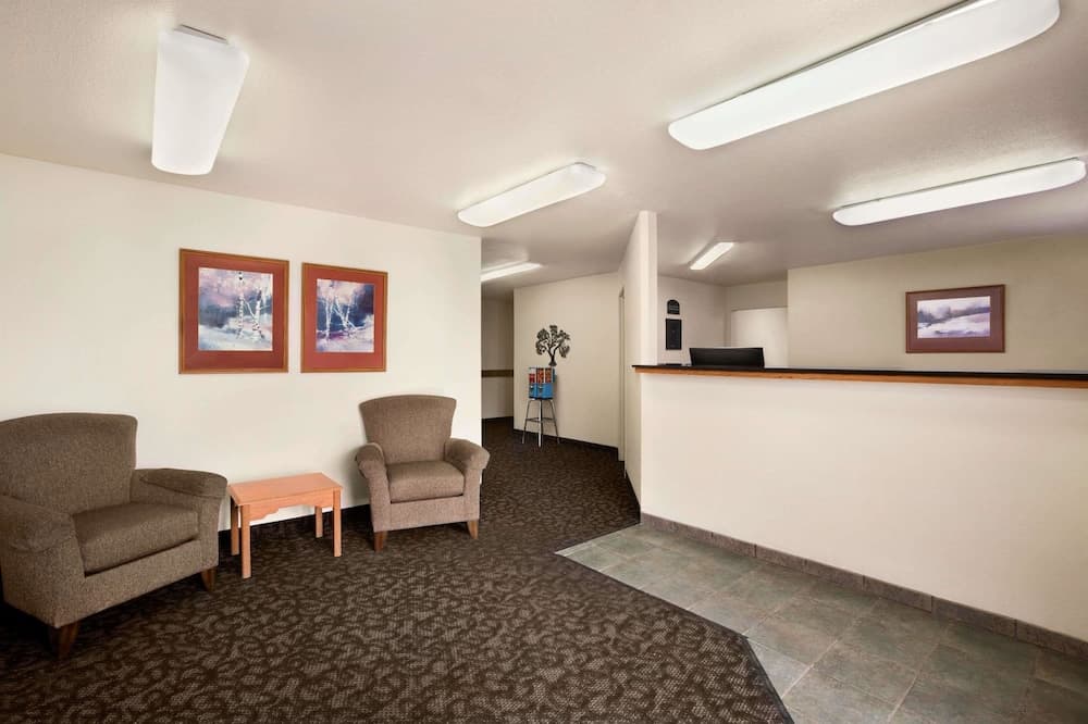 Travelodge by Wyndham Pecos