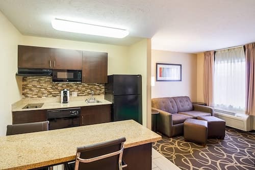 MainStay Suites Fargo - I-94 Medical Center