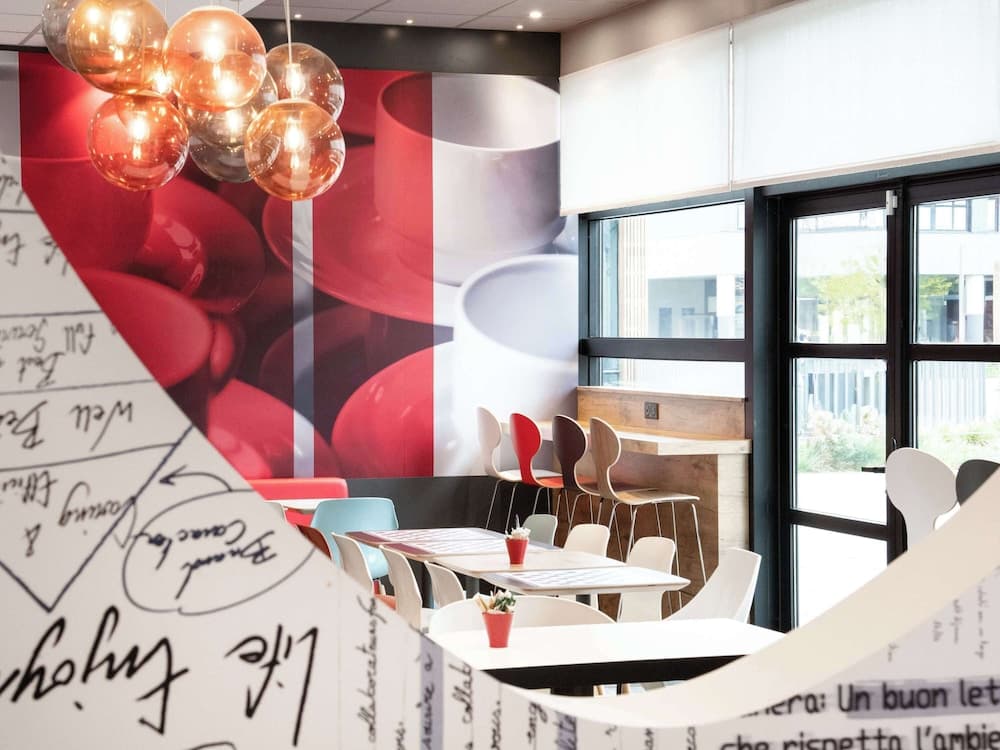 ibis Rennes Centre Gare Sud