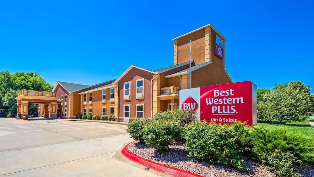 Best Western Plus Midwest Inn & Suites