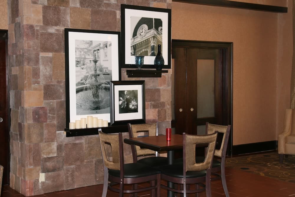 Giriş/çıkış büfesi