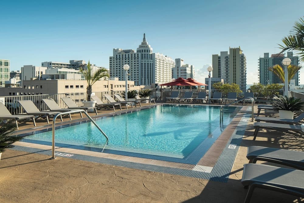 Courtyard by Marriott Miami Beach-South Beach