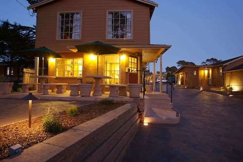 Sunset Inn