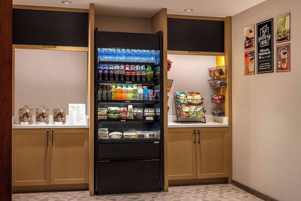 Hyatt Place Chantilly Dulles Airport-South