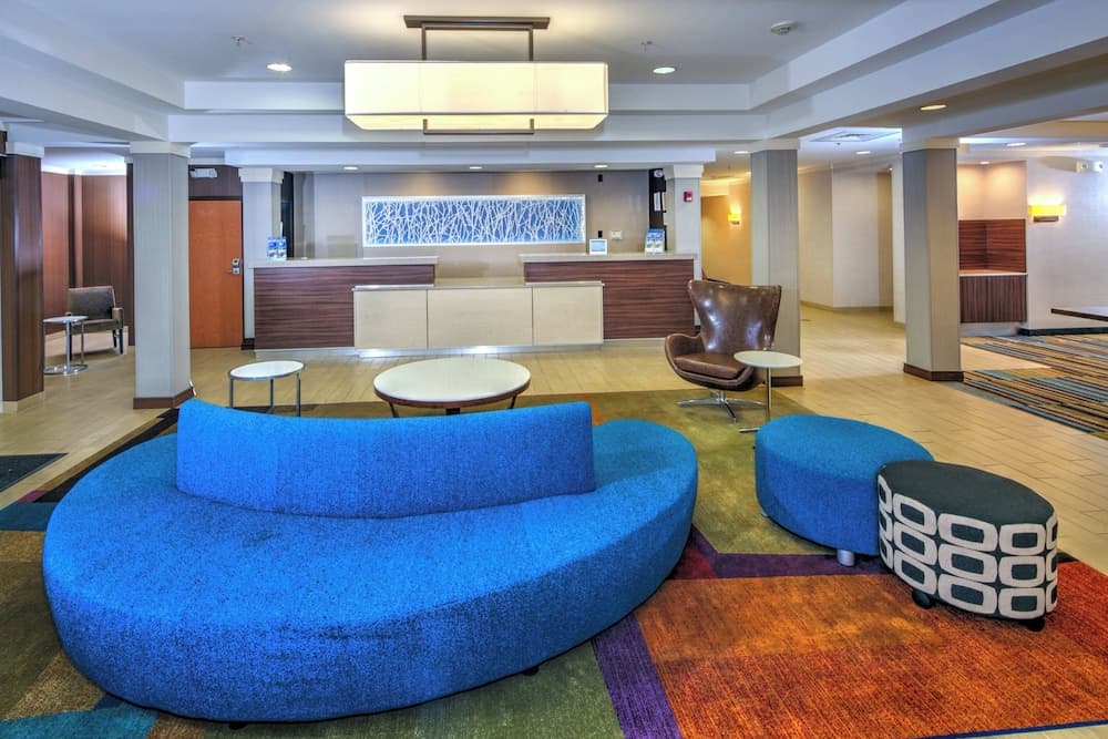 Lobi dinlenme salonu