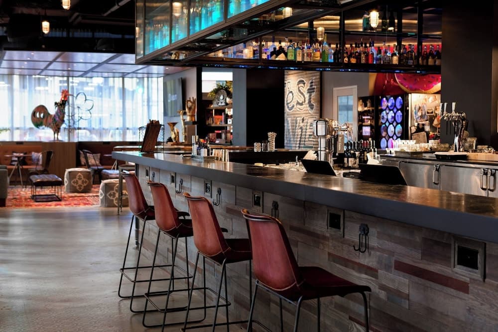 Moxy New Orleans Downtown French Quarter