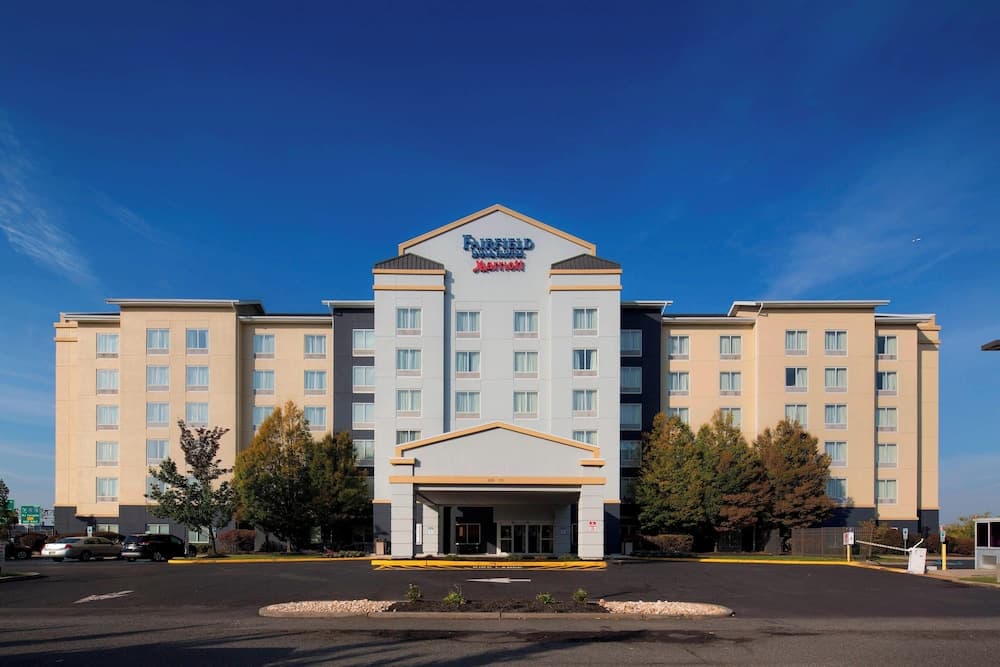 Fairfield Inn & Suites Newark Liberty International Airport