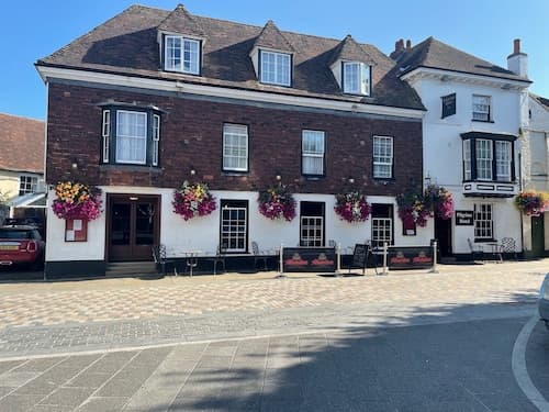 Pilgrims Hotel