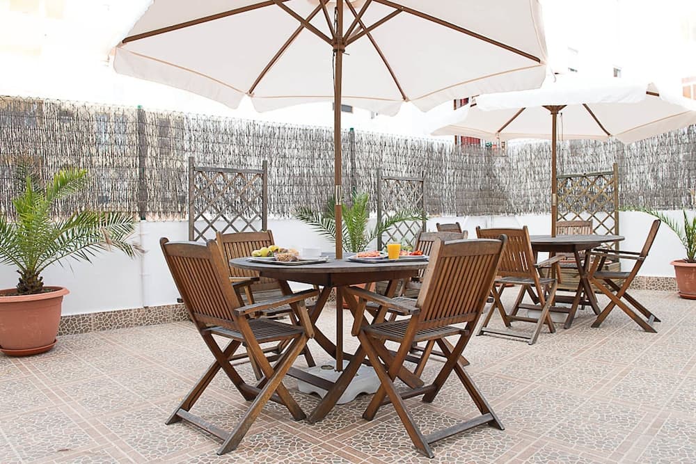 Hostal Europa Punico