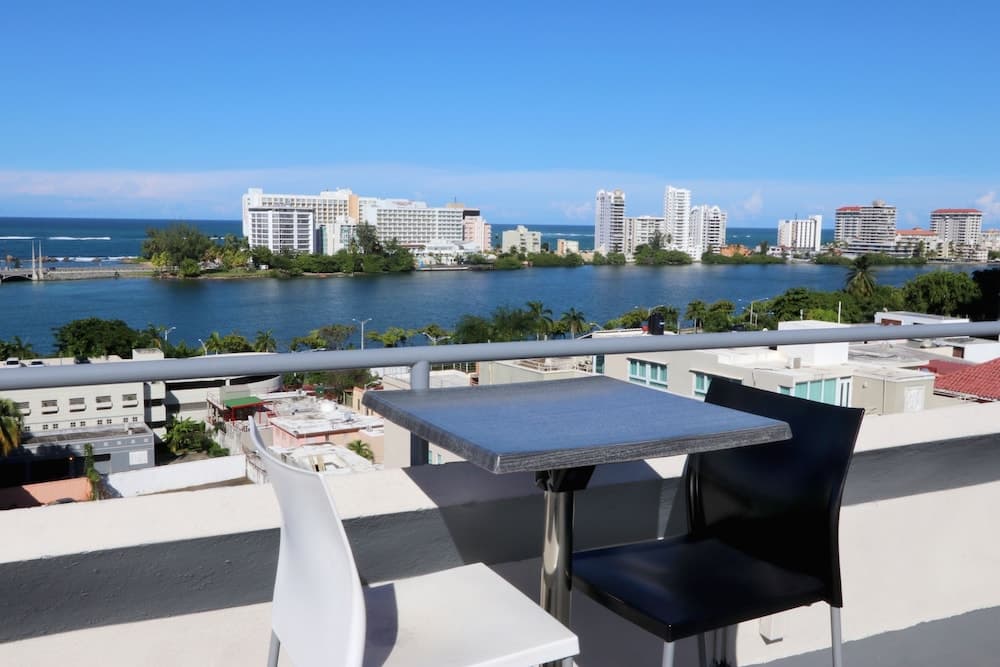 Açık havada yemek servisi