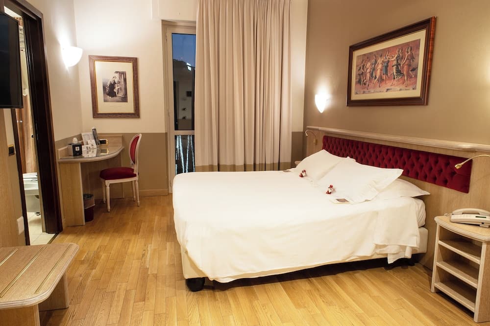 Santa Barbara Hotel