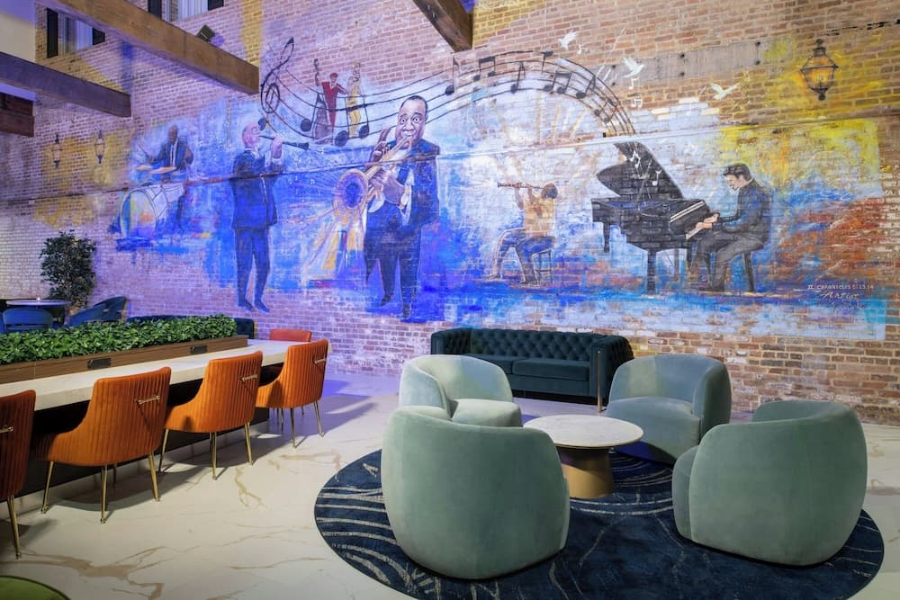 Courtyard by Marriott New Orleans Warehouse Arts District