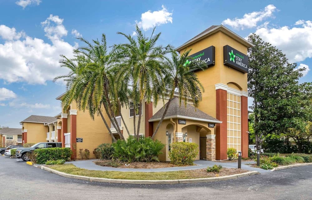 Extended Stay America Select Suites Tampa North Airport