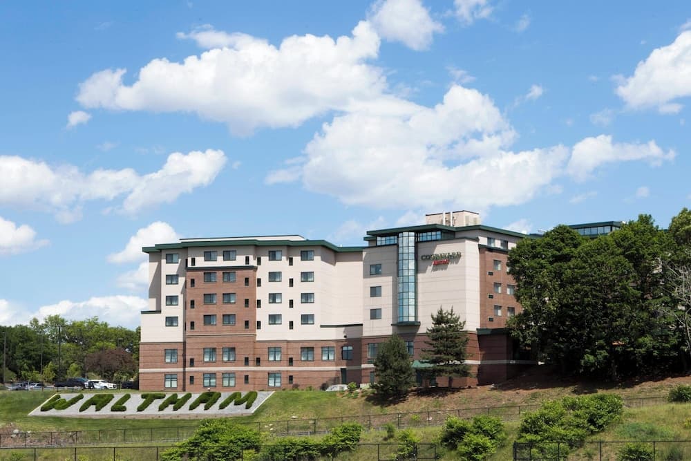 Courtyard by Marriott Boston Waltham